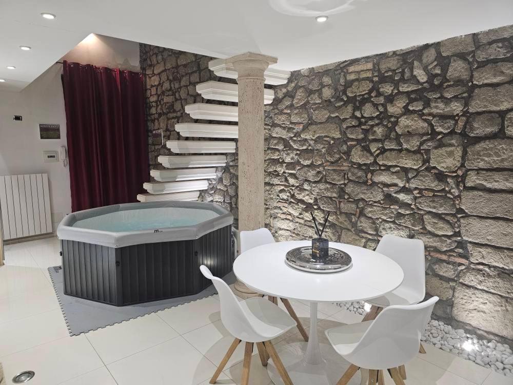 White Loft & Spa فِتيربو المظهر الخارجي الصورة